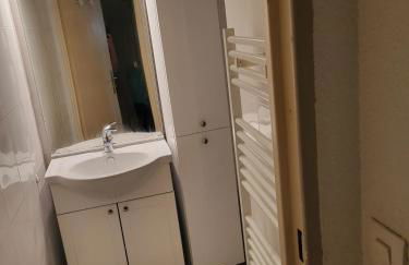 Logement 10 minutes à pied du port et des plages - Foto 7