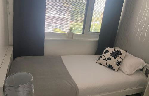 The Brook House - Spacious 3 Bed Home From Home in Burton - Foto 34