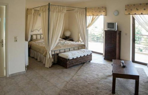 Awesome Home In Kamena Vourla - Foto 34