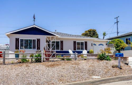 Seaside Garden Escape, A Stroll to the Beach! - Foto 59