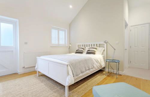 Little Maplewood, Tangmere - Foto 12