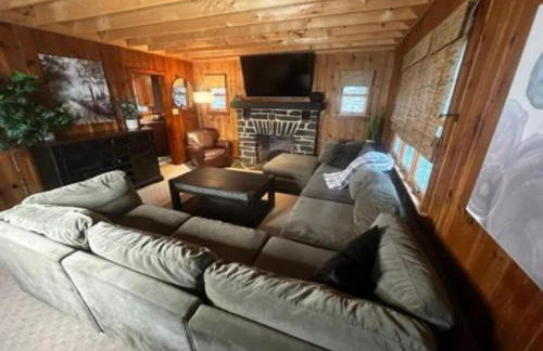 Lakefront Paradise near everything! - Foto 24