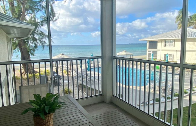 Modern Comforts in Paradise Tamarind Bay 3-bed 2-bath - Photo 1