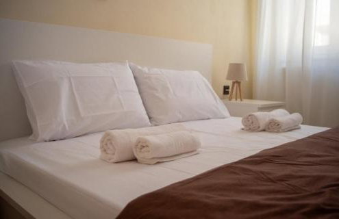 Διώροφη μονοκατοικία στο κέντρο - Foto 18