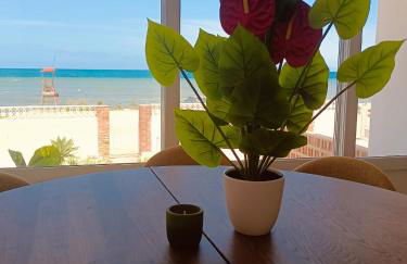 Vistas y terraza panorámica frente al mar en Denia, Las Rotas - Photo 11