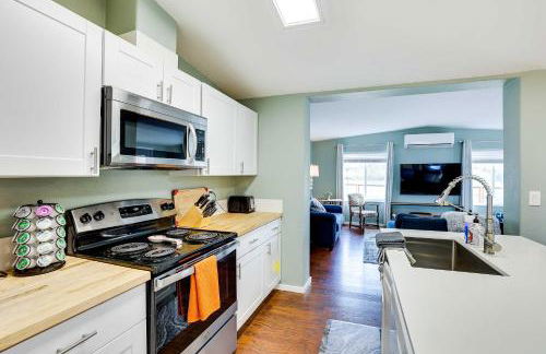 Serene Sequim Retreat with Deck Pets Welcome! - Foto 11