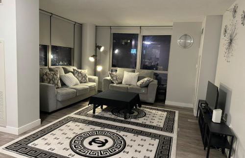 Cozy 2 bedroom condo by lakeshore - Foto 15