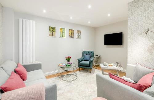 Anne's Cottage - Photo 1