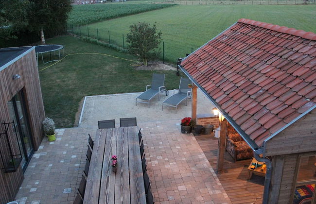 Wonderful Country House With Huge Garden - Photo 38