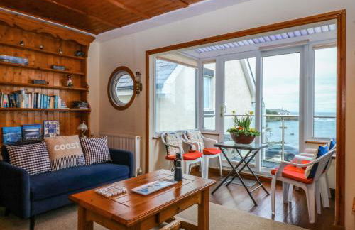 Min Y Traeth - Photo 6