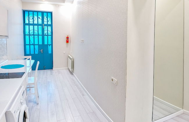 H&B apartments St. Petersburg - Photo 13