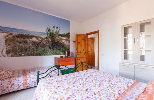 Villa piscina giardino recintato 5 camere WiFi barbecue Aria condizionata - Foto 47