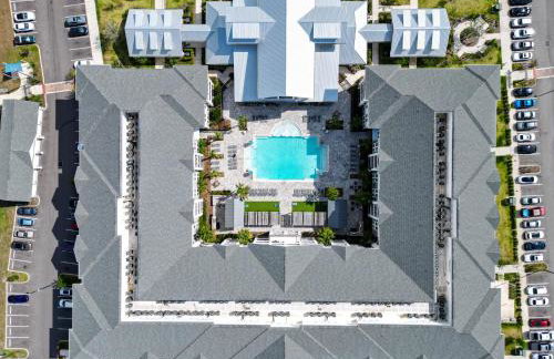 Peaceful 2BR by the Bay Pool and Coastal Vibes - Foto 54