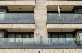 HJ 18 by ROCKCHAIR Apartments l SUPERHOST Status l Super Flat, 2 Bedrooms 2 Bathrooms Balcony Elevator welcomes you! - Foto 34