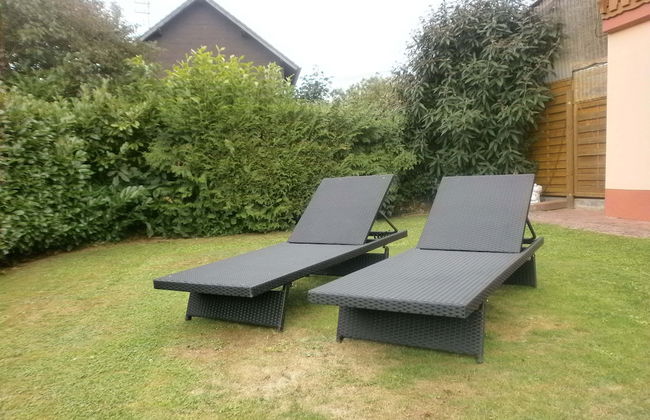 Modern Holiday Apartment With Large Garden Near the River Moselle - Photo 20