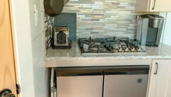 Charming Little House at Buckleberry View EV Recharge Gorgeous View Hot Tub - Foto 3