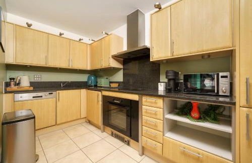 St George Wharf Apartment - Foto 15