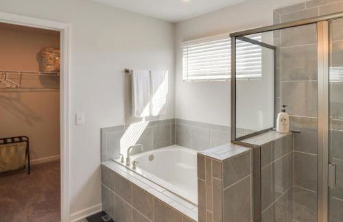 Work, Explore and More Lebanon Family Home! - Foto 18