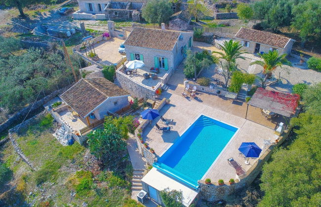 Villa Helona in Lithiasmenos - Photo 12