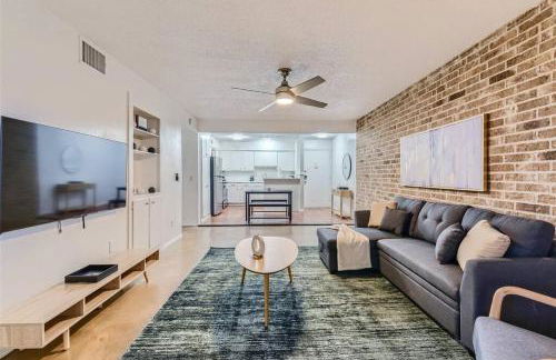 2B Getaway - Sleeps 6 - Pool, Pkg - Walk Dtwn - Foto 25