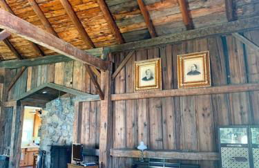 Historic Renovated Barn at Boorn Brook Farm - Manchester Vermont - Photo 27