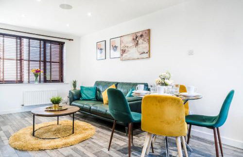 Free parking, Private Garden and Netflix, Charming Elegant 2 bedroom House Nottingham - Photo 49