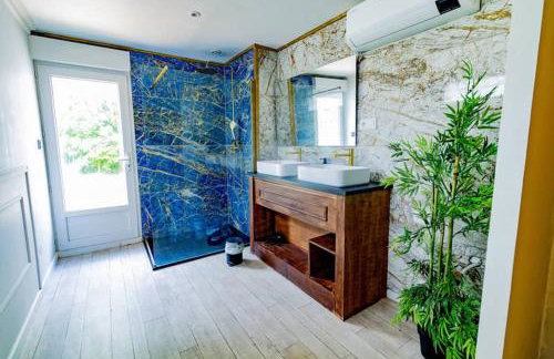 Lux, chambre spa privatif Valenciennes - Foto 25