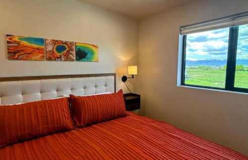 Alpine Escape Luxury Retreat, Hot Tub, Walkable, Mountain Views, 3 King Beds - Foto 29