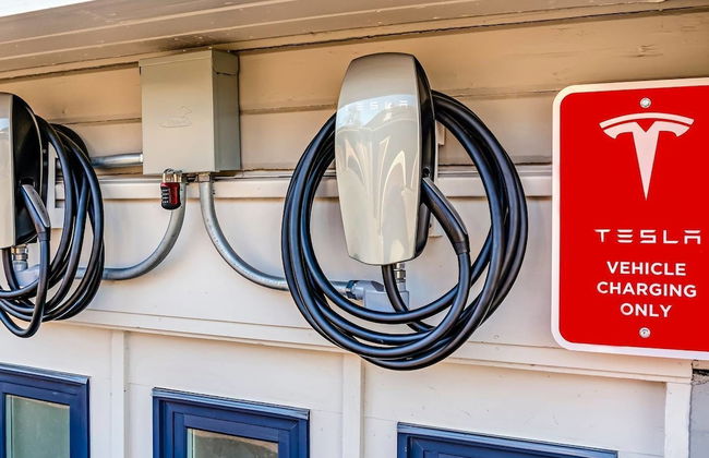 Redtail Suites ~ Entire Home ~ Sleeps 12 ~ Tesla Station - Foto 39