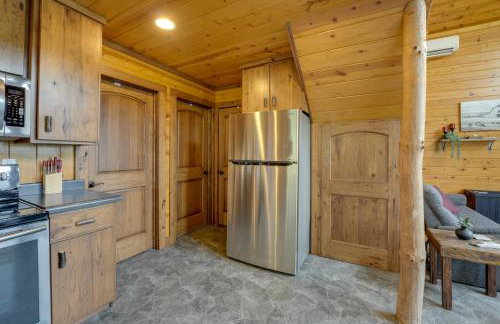 Cozy Haven of Rest Home with Amish Country Views! - Foto 8