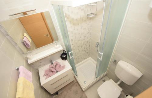 Apartmani Dora i Kati - Photo 4