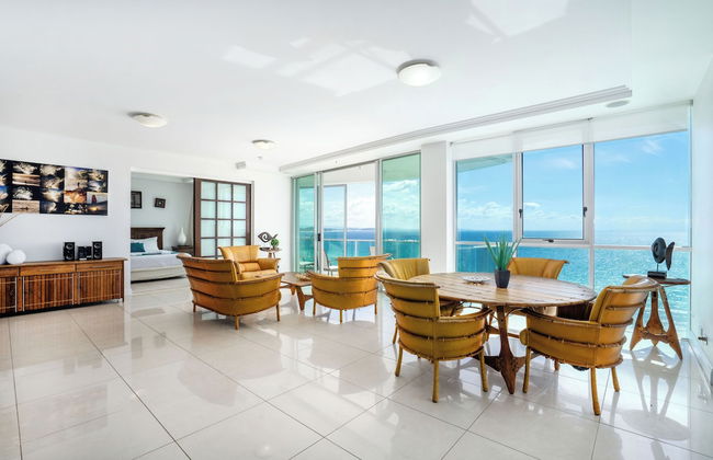 Reflection on the Sea - Foto 54