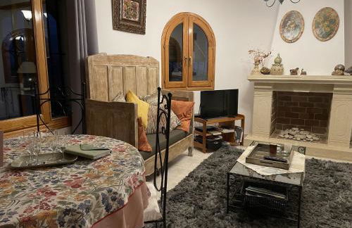 Mediterranean Escape with Garden - Foto 5