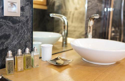 Chalet Isabelle Mountain lodge 5 star 5 bedroom en suite sauna jacuzzi - Photo 36