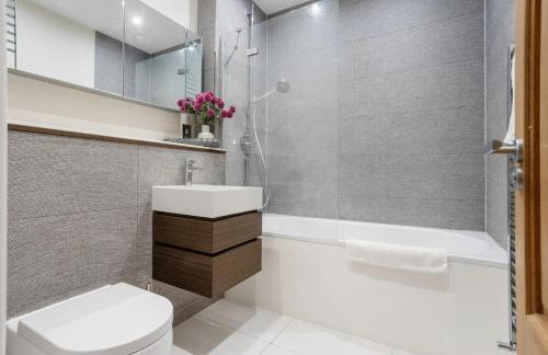 Sophisticated Maisonette in Prestigious Hyde Park - Foto 21