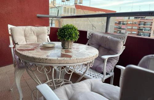 Piso Grande Amplio para grandes grupos 4 Dormitorios 2 baños,Asc 4AC y WIFI - Photo 62