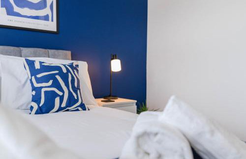 Caboose Stays - Bury St Edmunds - Modern 4 Bed townhouse close to centre and major transport links - Fast Wifi - Parking - Business and Contractors - Foto 15