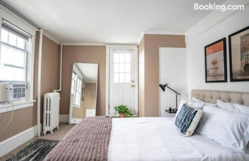 AC 6BR2BA Quiet Island House Near Casinos - Foto 27