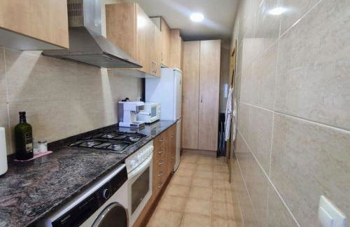 ¡Espectacular apto con vistas al mar con Wifi! - Foto 18