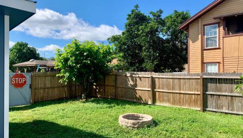 Getaway Clubhouse - Photo 2