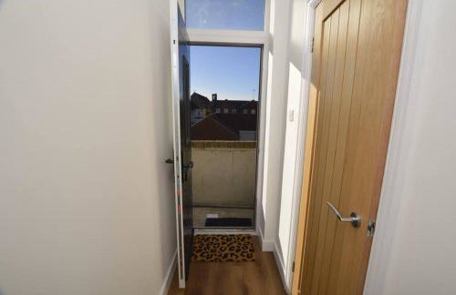 Beautiful large 3-bed coastal flat with parking. - Foto 15