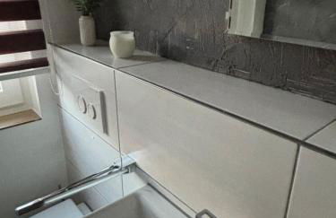 Wood&Stone - Modernes Haus in Seenähe am Tankumsee mit Terrasse, Outdoorküche, Kamin, Homeoffice Bereich & voll ausgestatteter Küche im Naherholungsgebiet - Foto 34