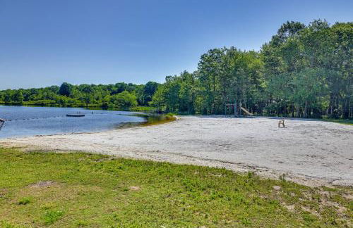 11 Mi to Slopes! Poconos Lake House with Beach - Foto 44