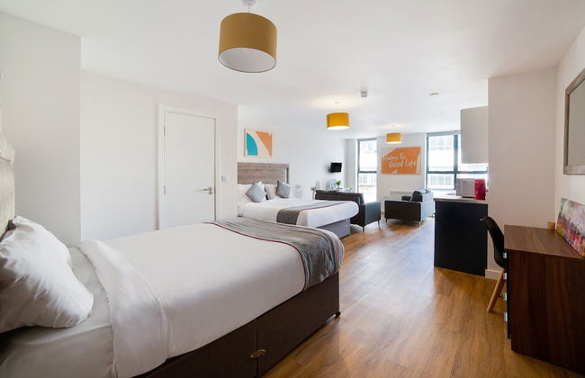 OYO Vincent Apartments - Foto 16