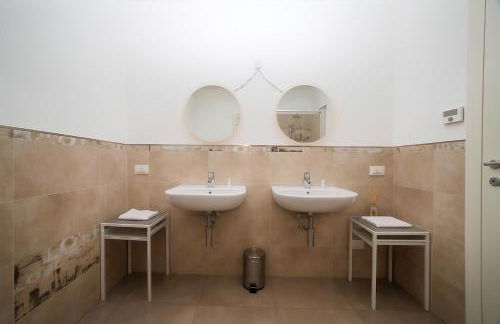 LAKEFRONT HOME RESIDENZA IL GALLO IN RIVA AL LAGo - Foto 12