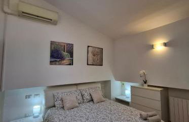Amazing Serenity Flat for 7, AC, historic center - Foto 27