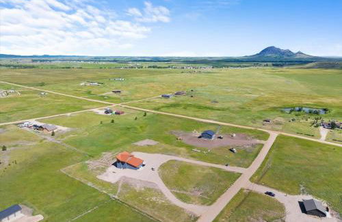 Bear Butte Luxury Retreat Hot Tub Stunning Views - Foto 49