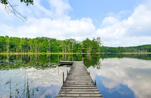 Lakefront Home with Private Beach in Rhinelander! - Foto 30