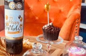 Luxury Romantic Bolt Hole - Photo 6