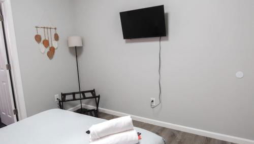 3Bed 2Bath Apt Near NYC plus Parking and Laundry - Foto 2